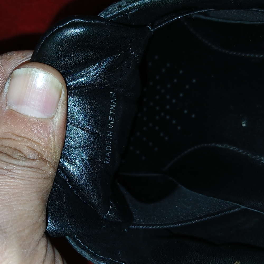 Prada Black Sneakers with Chunky Sole and Slip-On Design - Picture 6 of 8